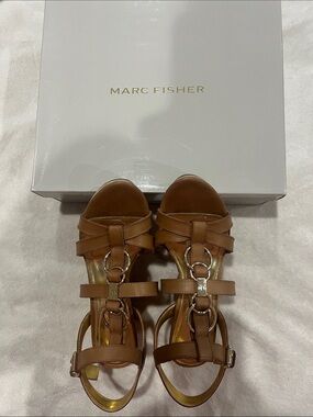 Marc Fisher Tan Leather Chain-Link Heels